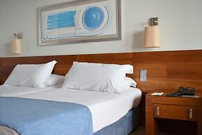 Madeira Regency Cliff