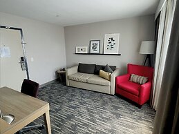 Country Inn & Suites by Radisson, Bakersfield, CA
