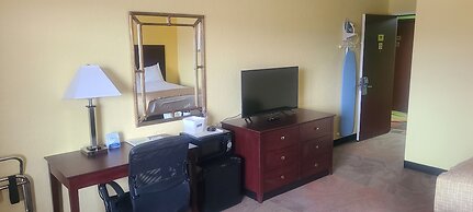 Travelodge by Wyndham Airport Platte City