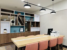 Holiday Inn Cincinnati Liberty Way by IHG