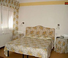 Hotel Sette Archi