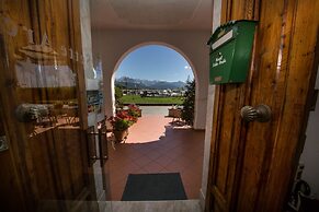 Hotel Sette Archi
