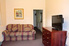 Magnolia Court Boutique Hotel Melbourne