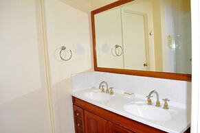 Magnolia Court Boutique Hotel Melbourne