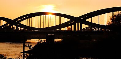 HI Hotel International Hamburg