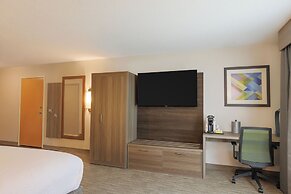 Holiday Inn Express & Suites Raleigh North - Wake Forest, an IHG Hotel