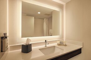 Holiday Inn Express & Suites Raleigh North - Wake Forest by IHG