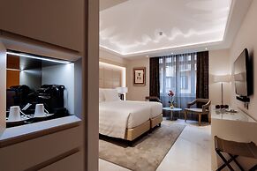 Aleph Rome Hotel Curio Collection by Hilton