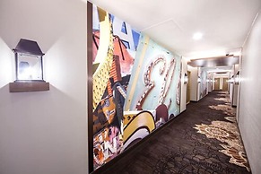 El Cortez Hotel and Casino - 21 and Over