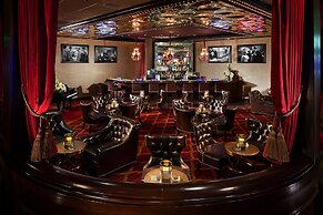 El Cortez Hotel and Casino - 21 and Over