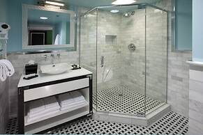 El Cortez Hotel and Casino - 21 and Over