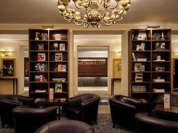 Metropolitan Hotel by Flemings