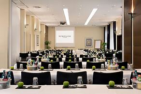 Metropolitan Hotel by Flemings