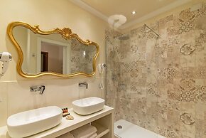 Porta Faenza Hotel