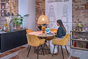 Serhs Carlit Boutique Hotel