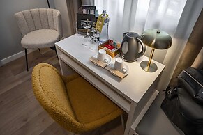 Serhs Carlit Boutique Hotel