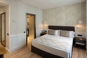 Catalonia Puerta del Sol