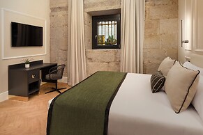 Catalonia Puerta del Sol