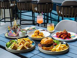 Pullman Singapore Orchard