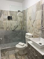 Coral Princess Hotel