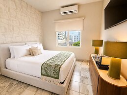Coral Princess Hotel