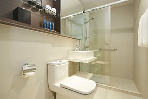 PARKROYAL Serviced Suites Singapore