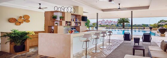 PARKROYAL Serviced Suites Singapore