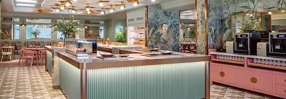 PARKROYAL Serviced Suites Singapore