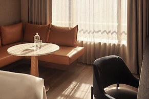 Amara Hotel