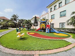 Diamond Westlake Suites