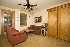 Mountain Thunder Lodge