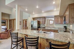 Mountain Thunder Lodge