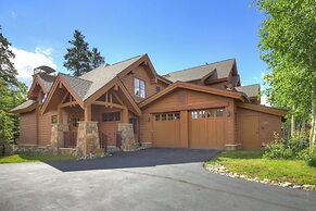 Mountain Thunder Lodge