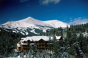 Mountain Thunder Lodge