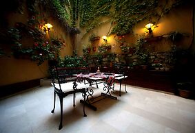 Erguvan Hotel - Special Class