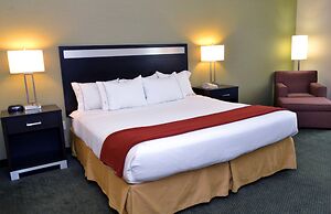 Holiday Inn Express & Suites Center Township, an IHG Hotel