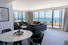 Oaks Glenelg Plaza Pier Suites