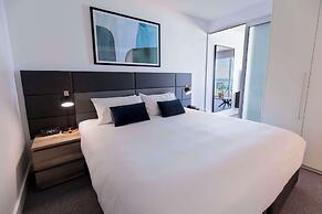 Oaks Glenelg Plaza Pier Suites