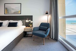 Oaks Glenelg Plaza Pier Suites