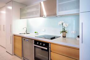 Oaks Glenelg Plaza Pier Suites