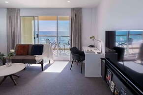 Oaks Glenelg Plaza Pier Suites