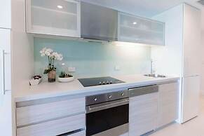 Oaks Glenelg Plaza Pier Suites