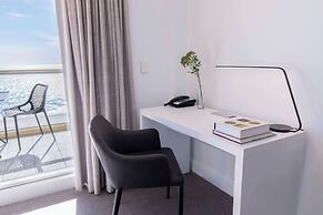 Oaks Glenelg Plaza Pier Suites