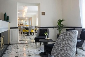 Hôtel Carlton