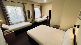 Arriva Hotel