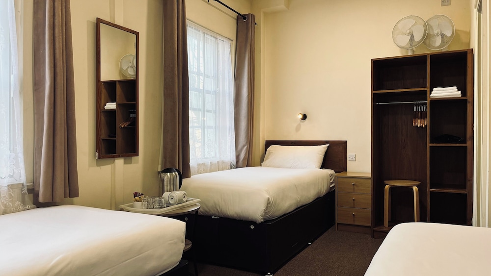Arriva Hotel