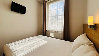 Arriva Hotel