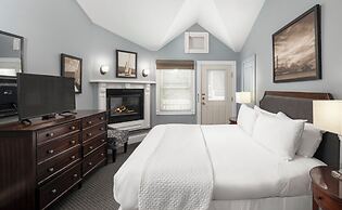 Crowne Pointe Historic Inn & Spa - Adults Only