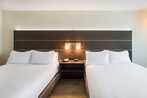 Holiday Inn Express Hotel & Suites Boston-Marlboro by IHG