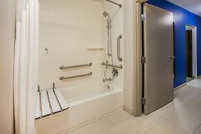 Holiday Inn Express Hotel & Suites Boston-Marlboro by IHG